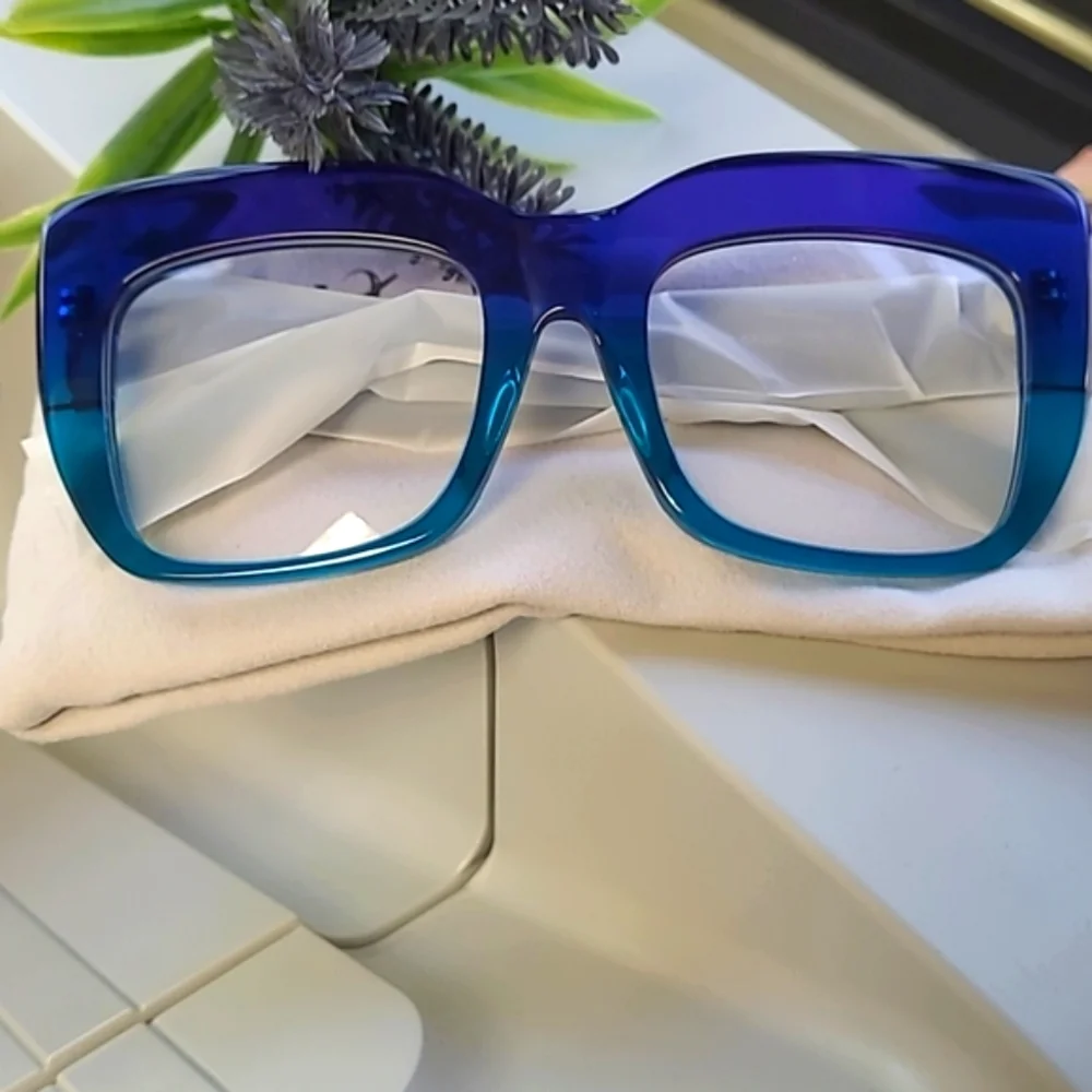 Eyeglasses Frame.  Measures in the photo. Beautiful Eyeglasses, very…